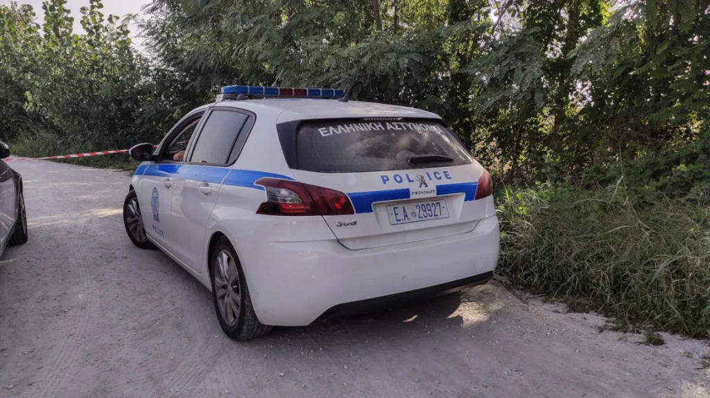 Θεσσαλονίκη: Γυναίκα βρέθηκε νεκρή σε αυτοκίνητο