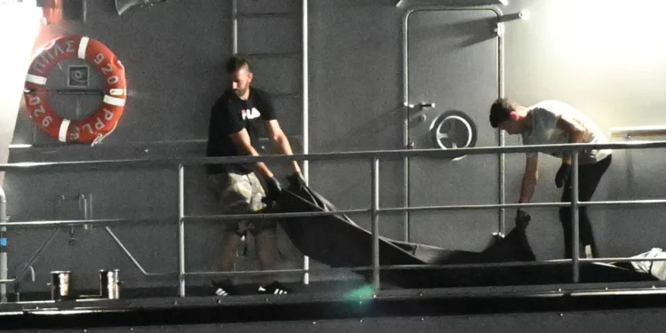 Πύλος: Εντοπίστηκαν άλλες τρεις σοροί, στους 81 οι νεκροί