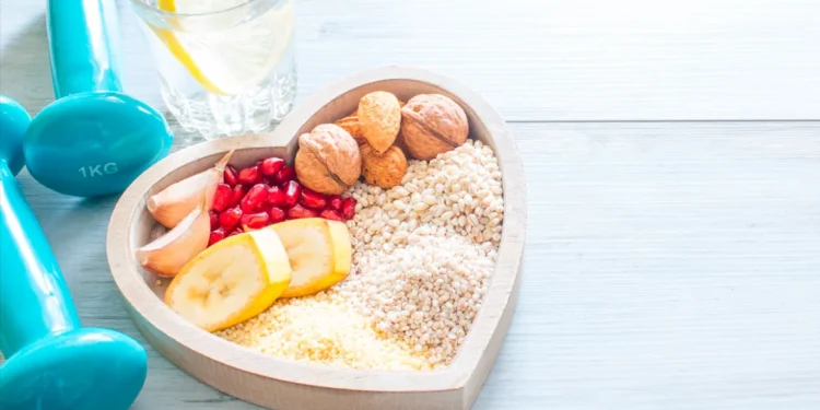 Πέντε αποτελεσματικές κινήσεις για να μειώσετε τη χοληστερόλη