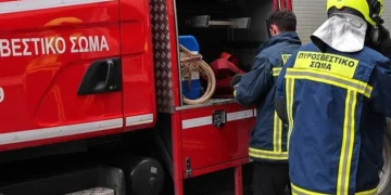 Ανάβυσσος: Φωτιά σε διαμέρισμα - Μία νεκρή γυναίκα