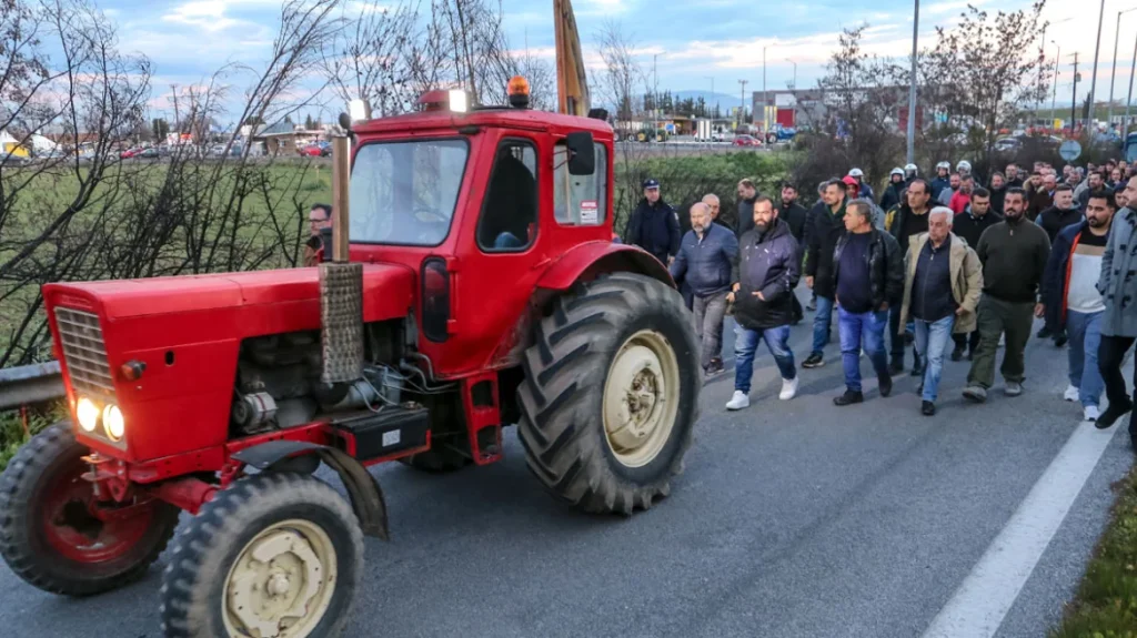 Αγροτικές κινητοποιήσεις: Στη Νίκαια αποφασίζουν σήμερα - Θα κατέβουν με τρακτέρ στην Αθήνα;