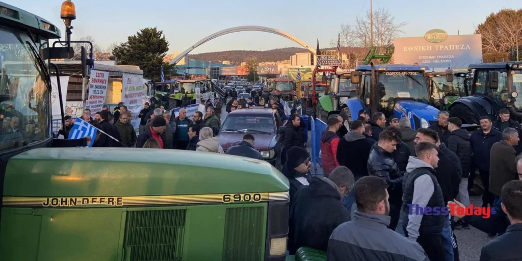 Θεσσαλονίκη: Πορεία αγροτών μέσα στην Agrotica - Τα τρακτέρ θα μείνουν σε όλη την διάρκεια της έκθεσης