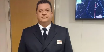 Πειραιάς: Επιβάτης πλοίου έπαθε ανακοπή - Του έσωσε την ζωή ο καπετάνιος