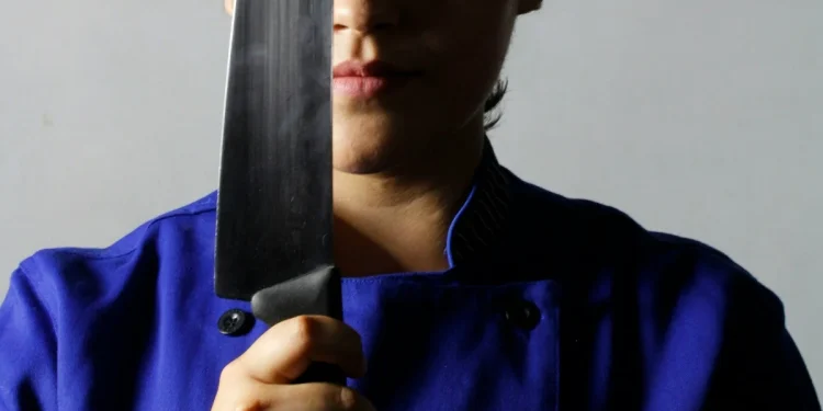 Θεσσαλονίκη: Συνελήφθη 34χρονη - Μαχαίρωσε τον 35χρονο σύντροφό της