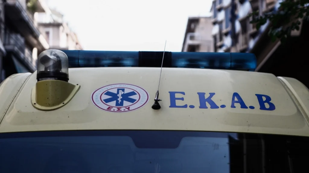 Θανατηφόρο τροχαίο στη Θεσσαλονίκη: 52χρονος οδηγός μοτοσικλέτας έχασε τη ζωή του - Τον χτύπησε ΙΧ που βγήκε από την πορεία του