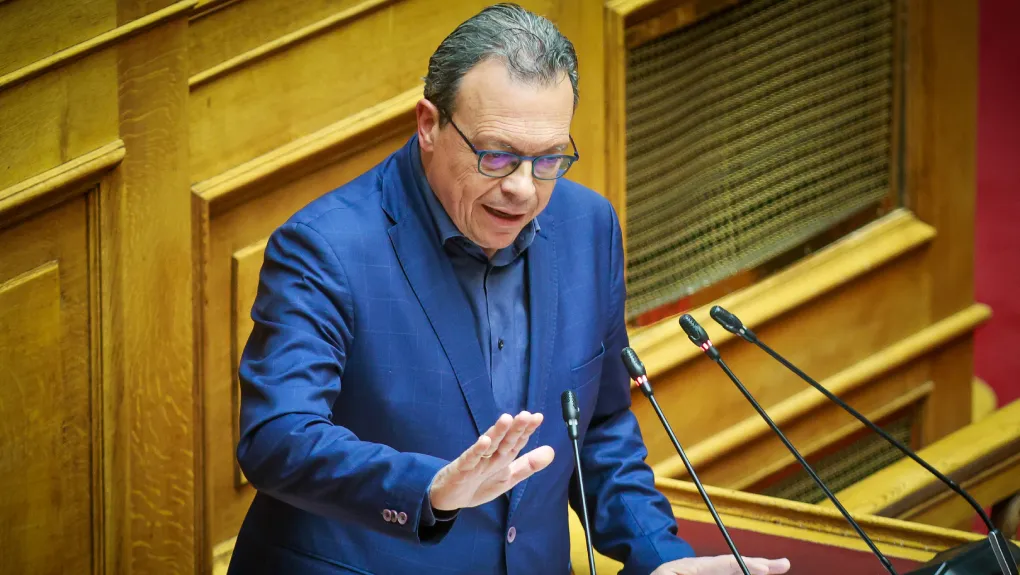 Φάμελλος στη Βουλή για Φλωρίδη: «Σύγχρονος πολιτικός γενίτσαρος... Πιο ακροδεξιός από τον κύριο Βορίδη έχει καταντήσει»