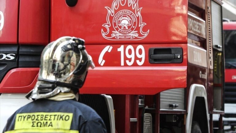 Πυρκαγιά σε ξενοδοχείο στη Λιοσίων - Ένας νεκρός