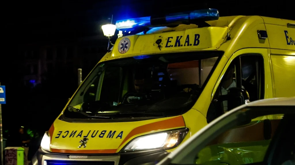 Σοβαρό τροχαίο στη Θεσσαλονίκη: 17χρονος ποδηλάτης παρασύρθηκε από αυτοκίνητο και τραυματίστηκε σοβαρά