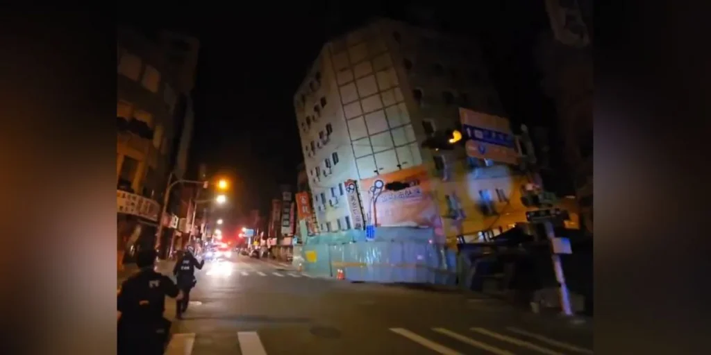 Ταϊβάν: Έξαρση με ισχυρούς μετασεισμούς μέσα σε λίγες ώρες - Κτίρια έτοιμα να πέσουν