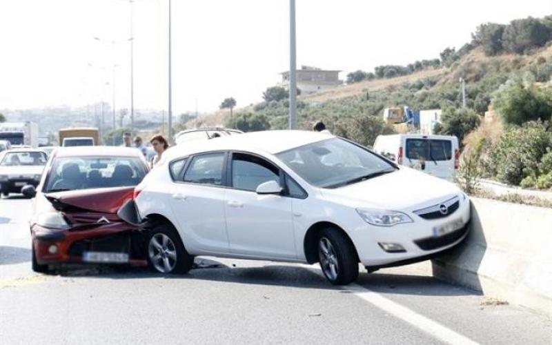 Θεσσαλονίκη: Καραμπόλα 4 οχημάτων στην Εθνική Οδό Θεσσαλονίκης Αθηνών