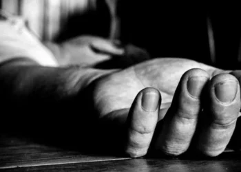 Ανδροκτονία στη Σάμο: με κάβουρα δολοφόνησε τον πατέρα της η 49χρονη