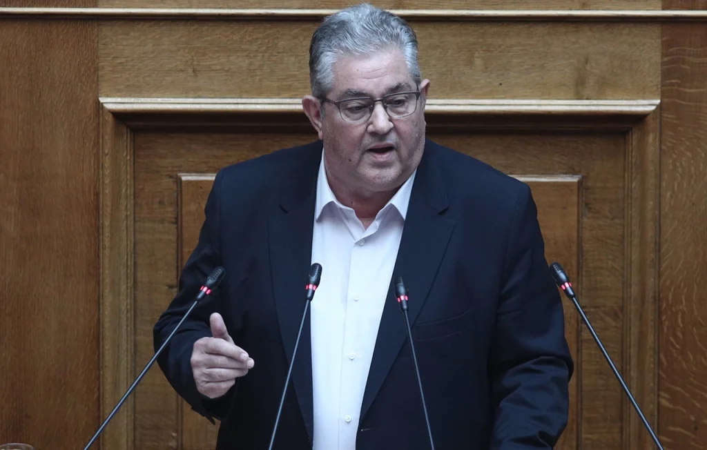 Κουτσούμπας για τις γαλλικές εκλογές: "Η ανασύνταξη του κινήματος στη Γαλλία, την Ελλάδα και σε όλη την Ευρώπη είναι ο μόνος δρόμος ανάτασης"