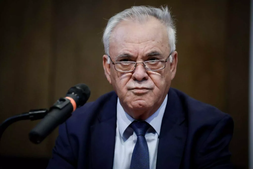 ΣΥΡΙΖΑ: Παραιτήθηκε και αποχωρεί ο Γιάννης Δραγασάκης