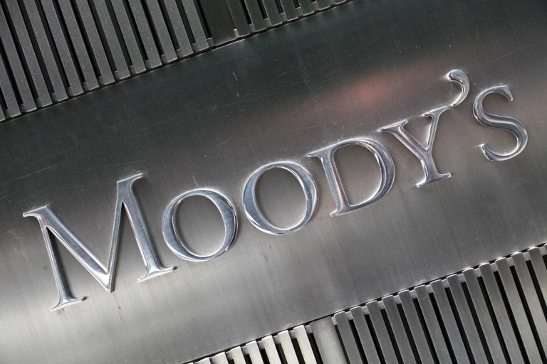 Ο οίκος Moody’s αναβάθμισε τις προοπτικές της ελληνικής οικονομίας σε θετικές από σταθερές - Τι δήλωσε ο Κωστής Χατζηδάκης