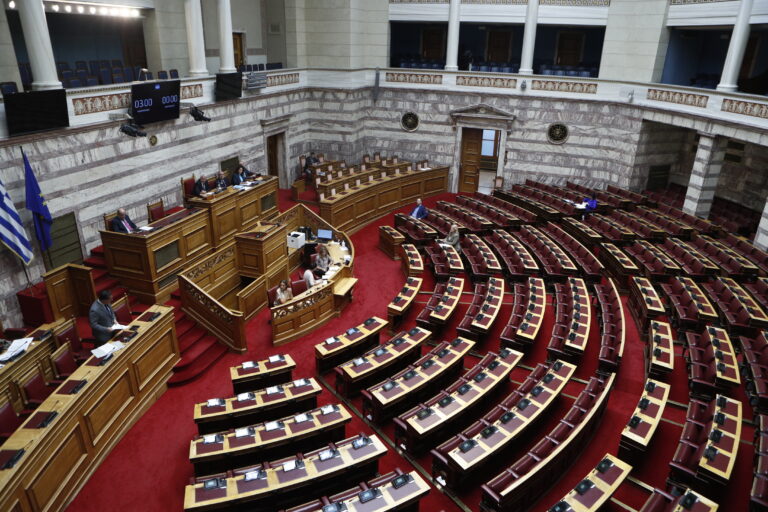 Βουλή: Κατατέθηκε νομοσχέδιο για παραχώρηση της Αττικής Οδού για 25 χρόνια - 3.270.000.000 ευρώ το αντίτιμο