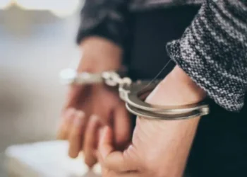 Βερολίνο: γυναίκα αστυνομικός νάρκωσε και βίασε 2 άνδρες