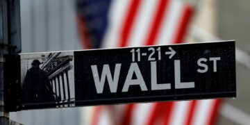 ΗΠΑ: Ανοδική αντίδραση του S&P 500 μετά τις εκλογές στη Wall Street.