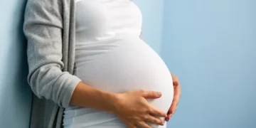 Συμπτώματα Εγκυμοσύνης: πρώιμα σημάδια και όσα πρέπει να γνωρίζετε