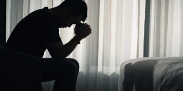 Ανατροπή: ψευδής η καταγγελία ομαδικού βιασμού εις βάρος επιχειρηματία στη Μύκονο