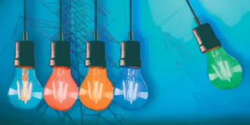 Αλλαγές στις χρεώσεις των τιμολογίων ρεύματος το 2025