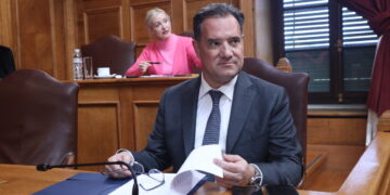 Δέσμευση Γεωργιάδη για το Άγιο Σάββα: Δεν θα χαθεί κανένα χειρουργείο