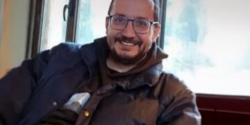 Σήμερα στη Λάρισα η κηδεία του Βασίλη Καλογήρου