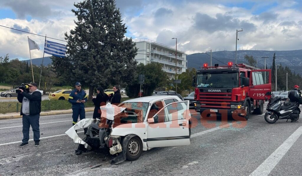 Θανατηφόρο τροχαίο στην Κατεχάκη – Νεκροί πατέρας, μητέρα και γιος