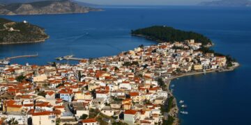 Τρεις νέες μεγάλες επενδύσεις, ύψους 1,2 δισ. ευρώ, στον τομέα του τουρισμού