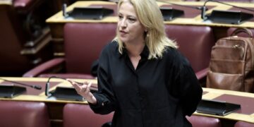 Ρένα Δούρου για τη Σύνοδο της ΕΕ για την ευρωπαϊκή άμυνα και τον ρόλο της Τουρκίας : “Ο Πρωθυπουργός δεν έχει δικαίωμα να σιωπά, όταν διακυβεύονται τα εθνικά συμφέροντα της χώρας μας”