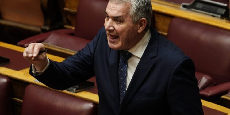 Ο Δημήτρης Κυριαζίδης αποβλήθηκε και επίσημα από την ΚΟ της ΝΔ