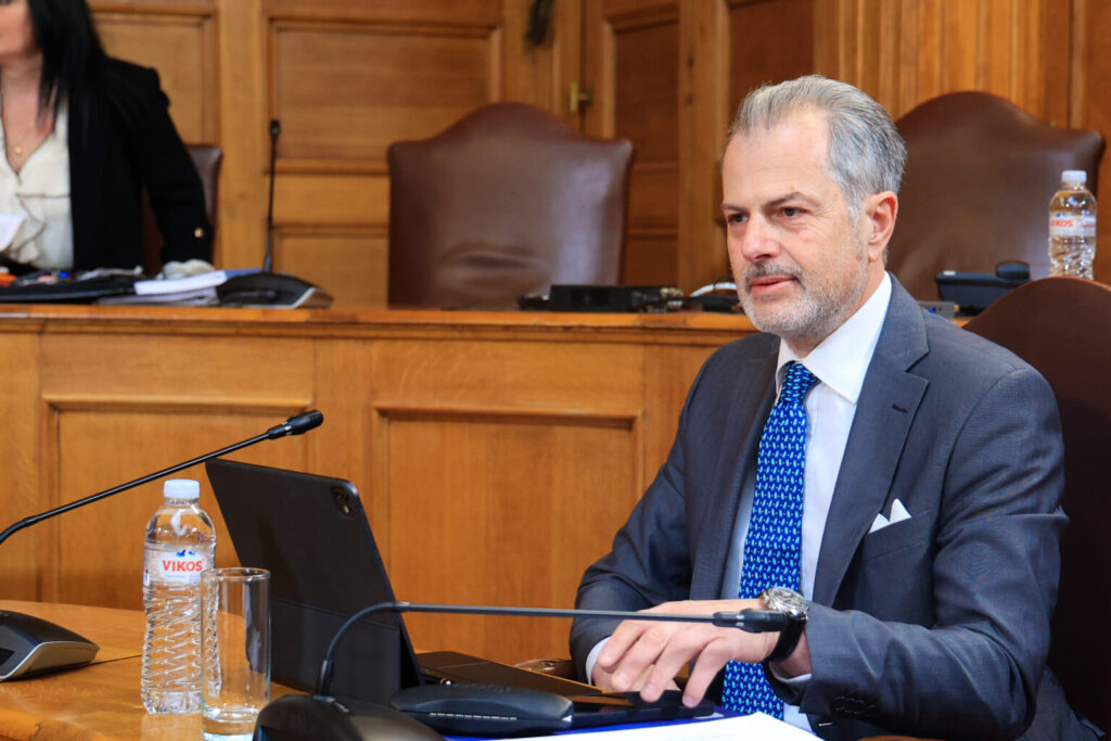ΕΡΤ: Πρόεδρος ο Γιάννης Παπαδόπουλος με τις ψήφους της ΝΔ στην Επιτροπή Θεσμών και Διαφάνειας Βουλής