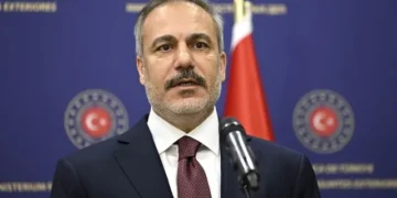 Φιντάν: Η Τουρκία δεν προτίθεται να συγκρουστεί με το Ισραήλ στη Συρία