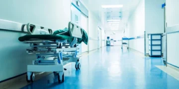 ΕΟΔΥ: Δύο θάνατοι από κορωνοϊό και τρεις από γρίπη σε μια εβδομάδα