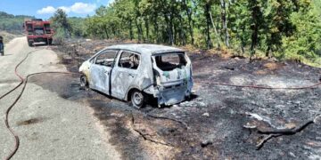 Μεσσηνία: Σορός 79χρονου βρέθηκε απανθρακωμένη μέσα στο αυτοκίνητό του