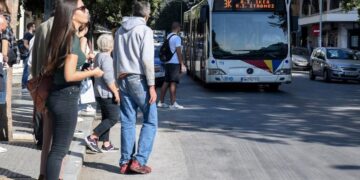 Χωρίς λεωφορεία η Θεσσαλονίκη για 24 ώρες – Απεργία του ΟΑΣΘ την Πρωτομαγιά