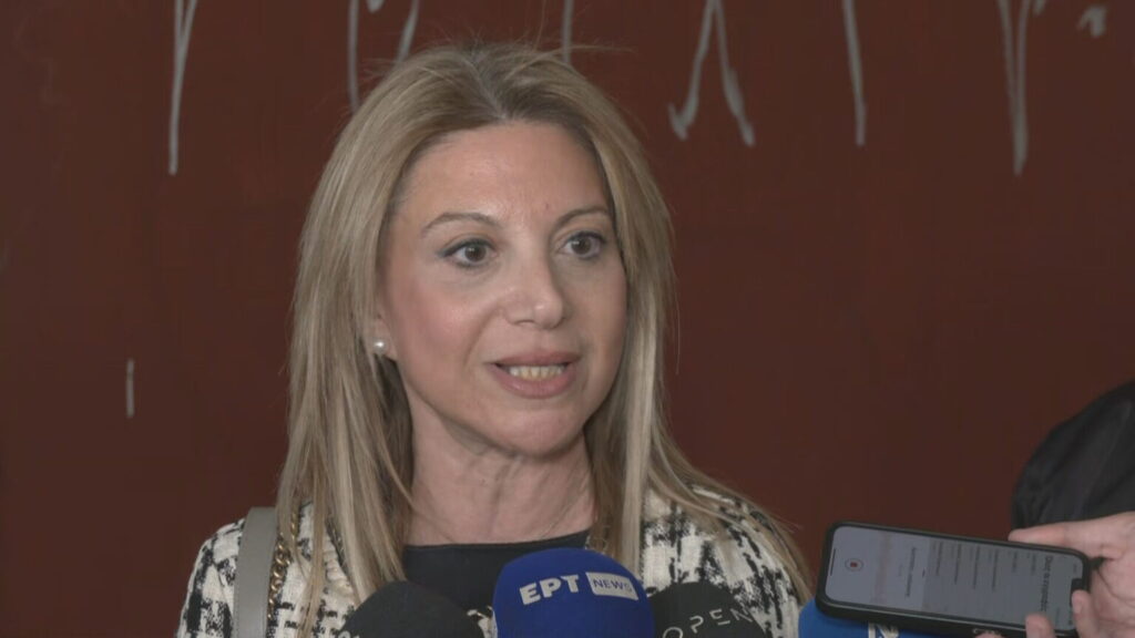 Δήλωση Μαρίας Καρυστιανού για τη διαβίβαση της δικογραφίας για τα Τέμπη στο Κοινοβούλιο: "Ελπίζουμε η Βουλή να κάνει το χρέος της"