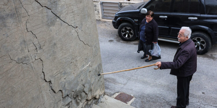 Νέα σύσκεψη επιστημόνων στο Hράκλειο για τις ρηγματώσεις στις Βούτες – Τα μέτρα που προτείνονται