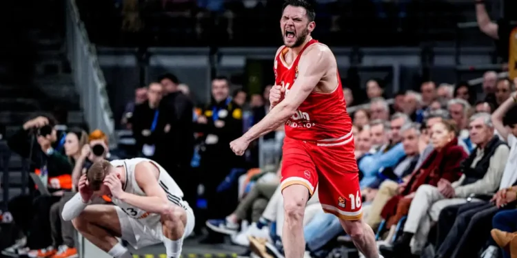 Ο Ολυμπιακός νίκησε τη Ρεάλ Μαδρίτης με 84-86 - Πανηγυρικά με 3-1 στο Final 4 του Άμπου Ντάμπι