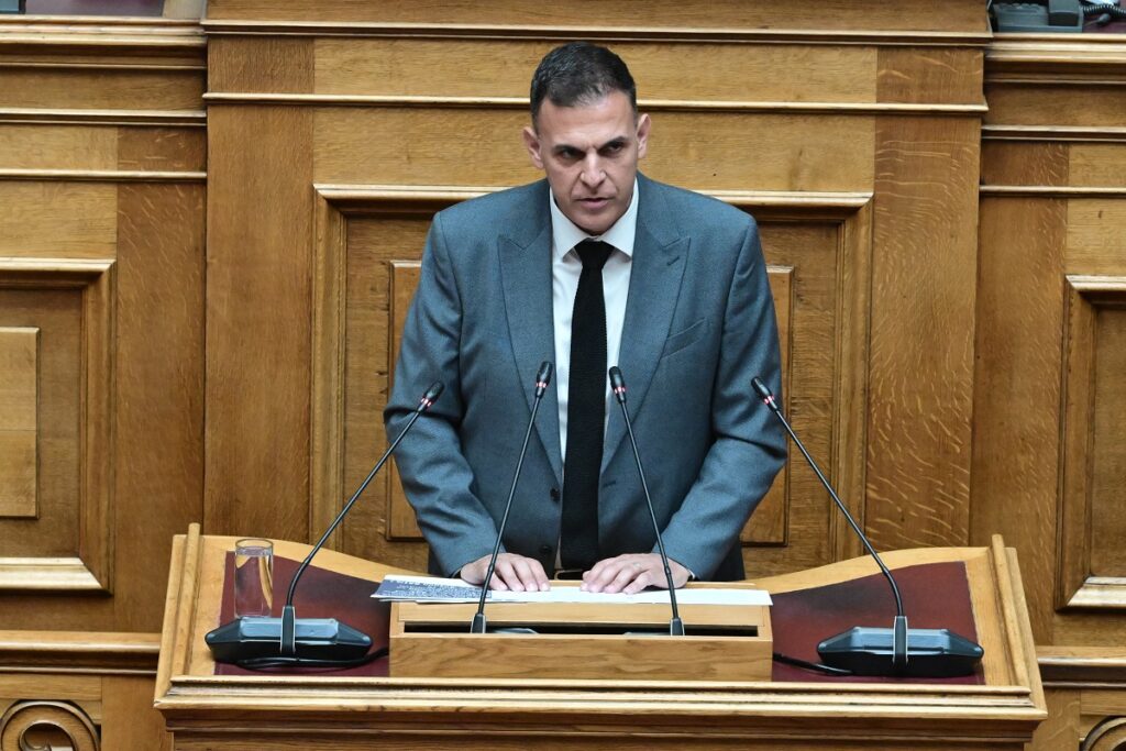 Γ. Kαραμέρος για την κυβερνητική σύσκεψη για τα πανεπιστήμια: "Πρωθυπουργός και υπουργοί της ΝΔ έκαναν σήμερα μια σύσκεψη παρωδία"