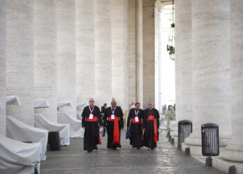 Βατικανό: Κορυφώνονται οι προετοιμασίες για την εκλογή του νέου Πάπα - Την Τετάρτη συγκαλείται το Κονκλάβιο