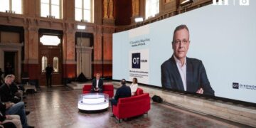 Σ. Φάμελλος για τη μήνυση και αγωγή από την Ομάδα Αλήθειας: "Φωνάζει ο κλέφτης να φοβηθεί ο νοικοκύρης"