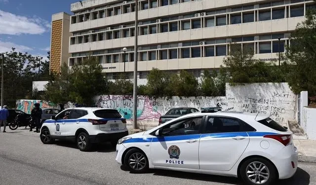 Συνελήφθη 34χρονος φοιτητής που χτύπησε την ιδιοκτήτρια κυλικείου στην Πολυτεχνειούπολη