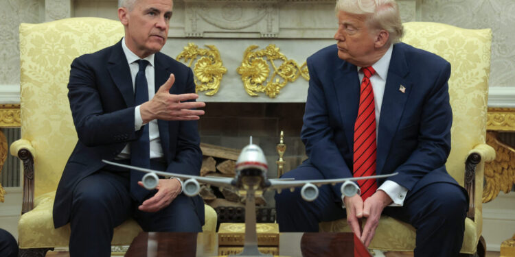 Συνάντηση Κάρνεϊ - Τραμπ στον Λευκό Οίκο: «Ο Καναδάς δεν θα πωληθεί ποτέ» — «Ποτέ μην λες ποτέ»