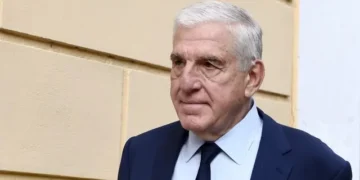 Άρειος Πάγος: Επανεξετάζεται η αθώωση του Γιάννου Παπαντωνίου για την υπόθεση του εκσυγχρονισμού έξι φρεγατών του ελληνικού ναυτικού