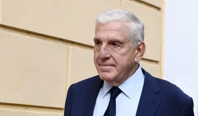 Άρειος Πάγος: Επανεξετάζεται η αθώωση του Γιάννου Παπαντωνίου για την υπόθεση του εκσυγχρονισμού έξι φρεγατών του ελληνικού ναυτικού