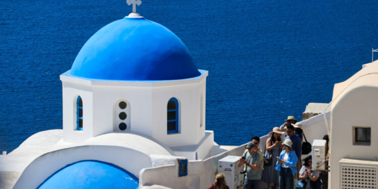 Άνοιξε η πλατφόρμα των αιτήσεων για τον Κοινωνικό Τουρισμό – Ποιοι είναι οι δικαιούχοι - Τα βήματα για την υποβολή αίτησης