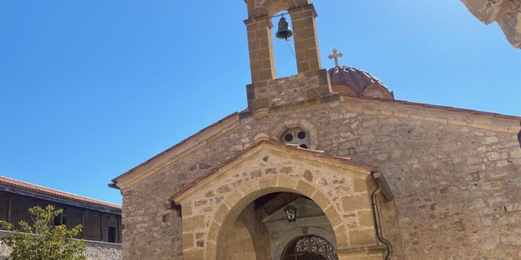 Συνελήφθη στη Μεσσηνία 31χρονος που έκλεβε τάματα από την Ιερά Μονή Βουλκάνου