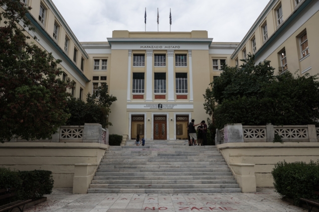 Αντιδράσεις της αντιπολίτευσης για τις δηλώσεις του πρωθυπουργού περί μέτρων αυτόματης διαγραφής φοιτητών 