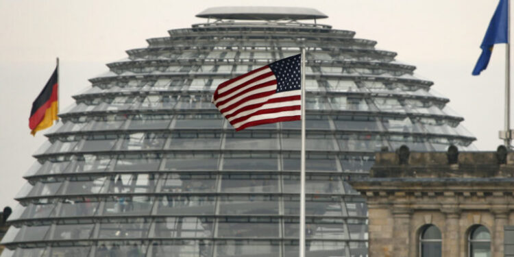 Τηλεφωνική επικοινωνία Τραμπ με τον νέο Γερμανό καγκελάριο Μερτς