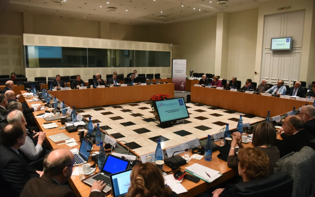 Η υπουργός Παιδείας Σοφία Ζαχαράκη παρουσίασε τα νέα μέτρα για τα πανεπιστήμια